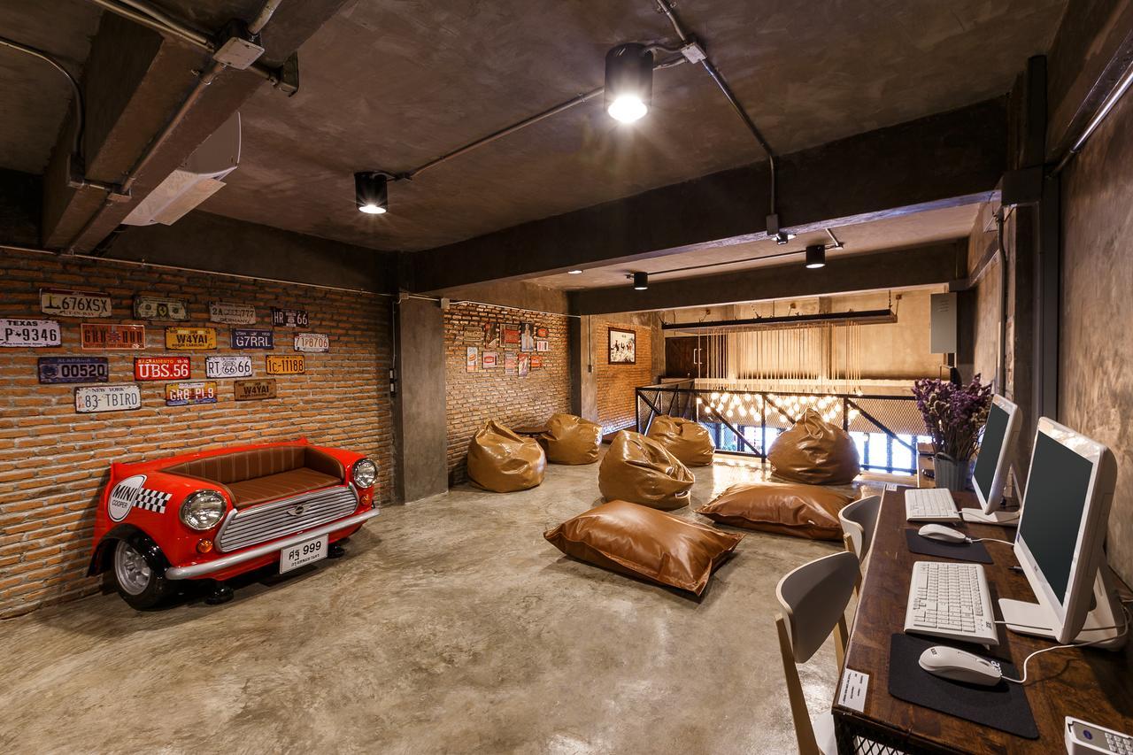 Sleepover Hostel Ban Bang Khwang エクステリア 写真