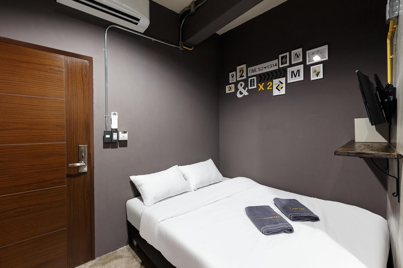 Sleepover Hostel Ban Bang Khwang エクステリア 写真